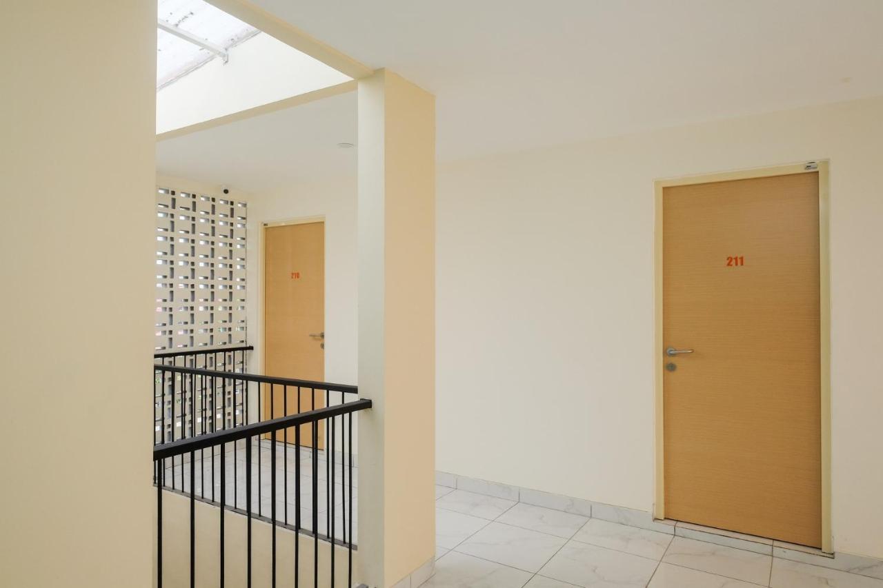 Sans Hotel Aurum Majapahit סמאראנג מראה חיצוני תמונה