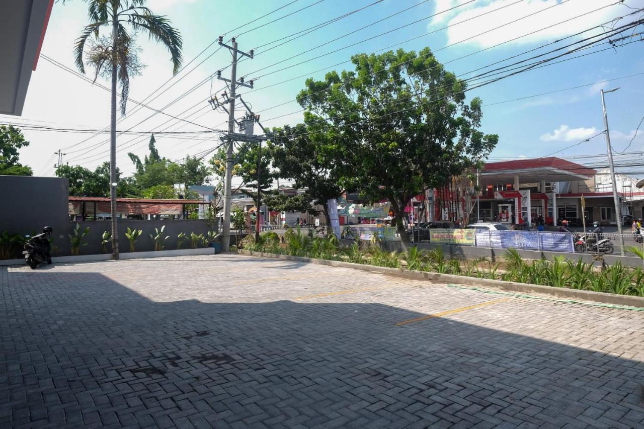 Sans Hotel Aurum Majapahit סמאראנג מראה חיצוני תמונה
